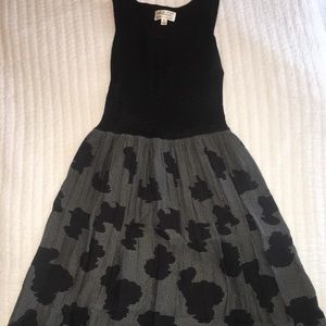 Max Studio Black and cream dress